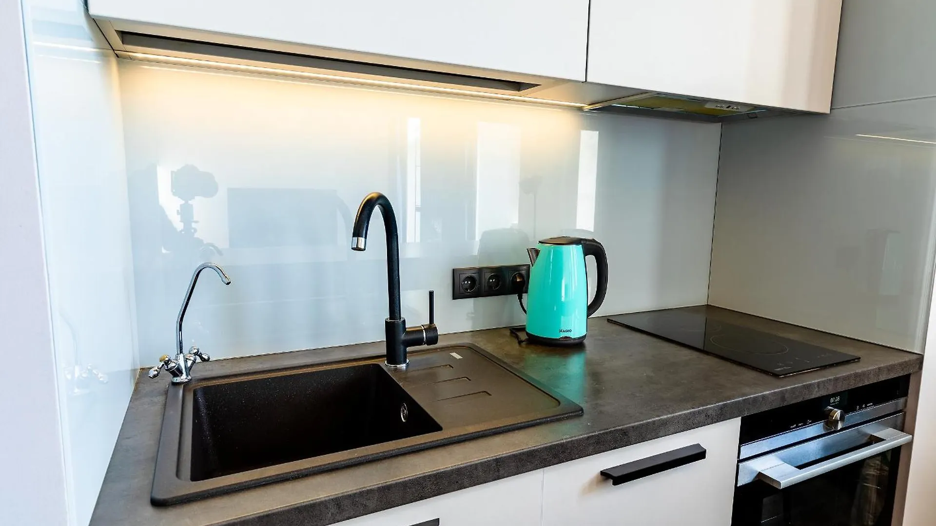 Ferienwohnung Saksaganskogo Centre Kiew